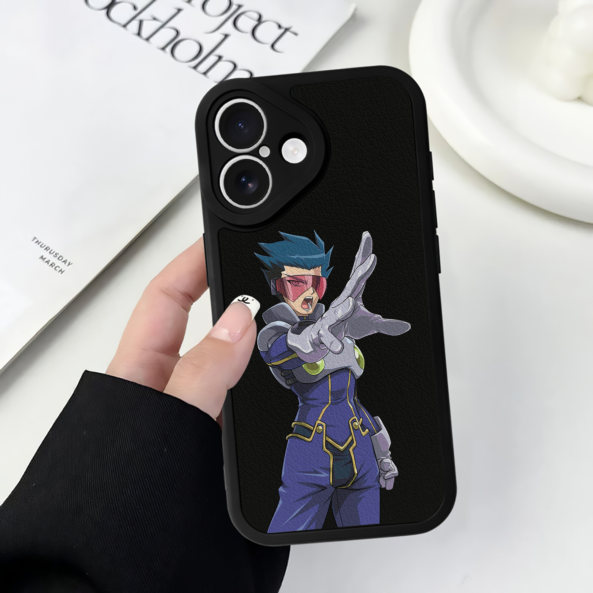 遊☆戯☆王 Yu-Gi-Oh! 【iPhone 16シリーズ対応】シリコンスマホケース（レザー調） 材質：シリコン